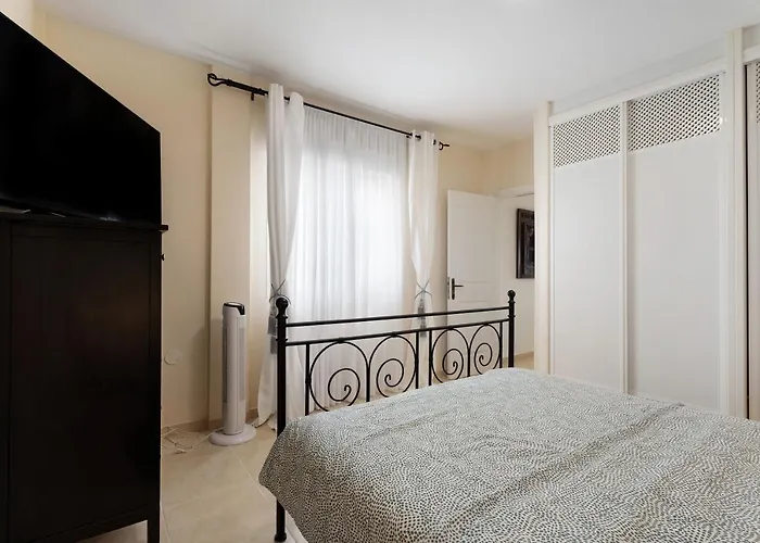 Isabel Vista Sur Apartman *