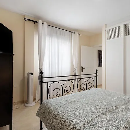 Isabel Vista Sur Apartament *